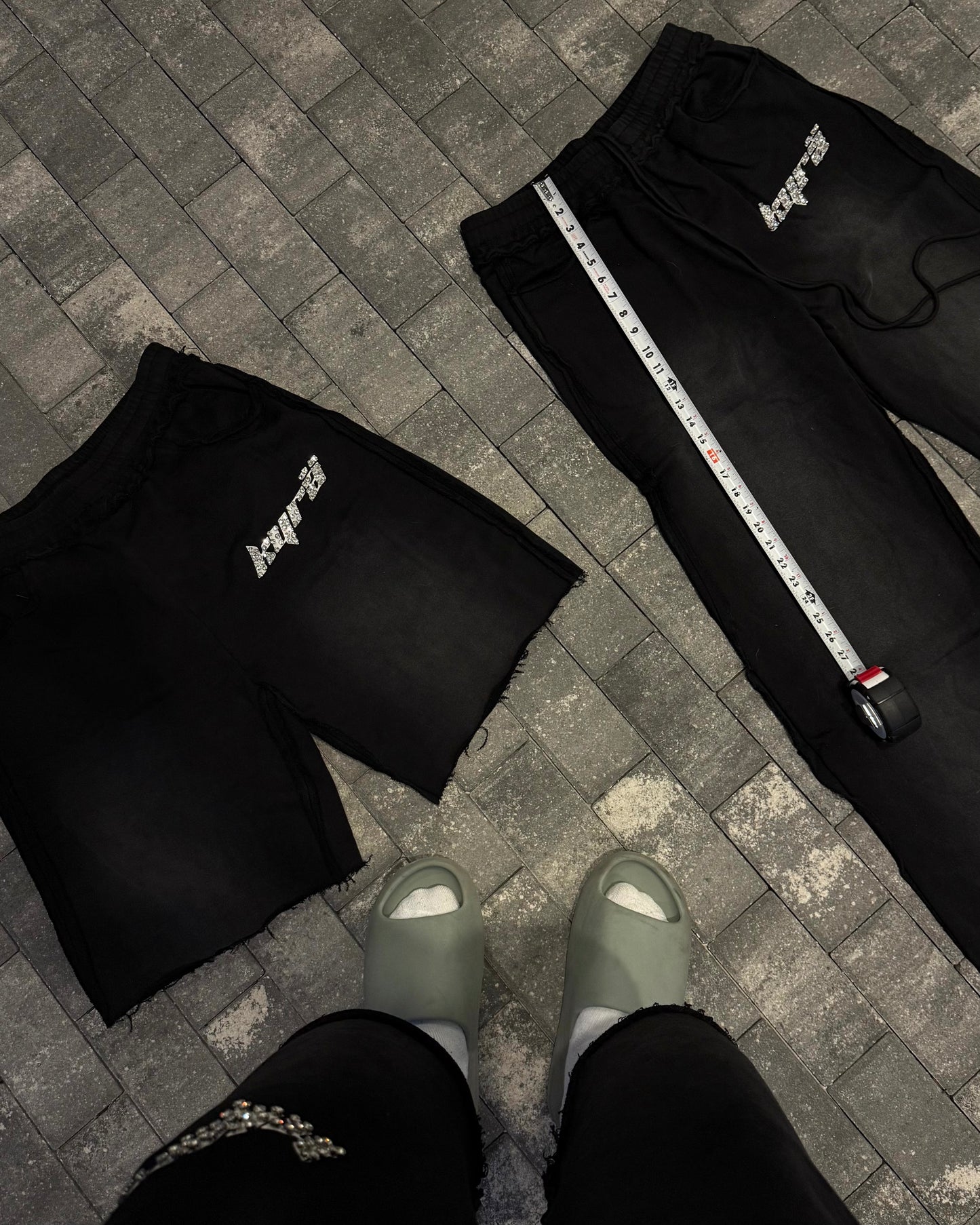 DIAMOND SHORTS (BLACK)